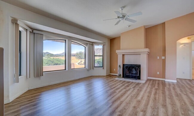 Primary Photo - 1230 W Kelly Dr