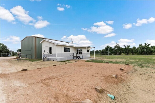 Building Photo - 10291 Ferrill Creek Rd