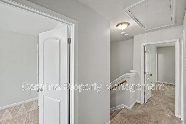 Building Photo - 13983 Singleleaf Lane