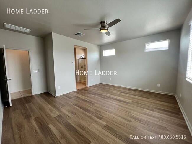 Building Photo - 17823 W Via De Luna Dr
