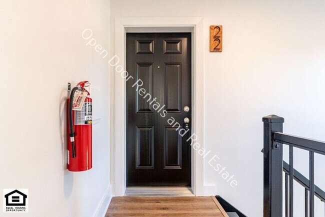 Building Photo - 1823 Griswold Dr