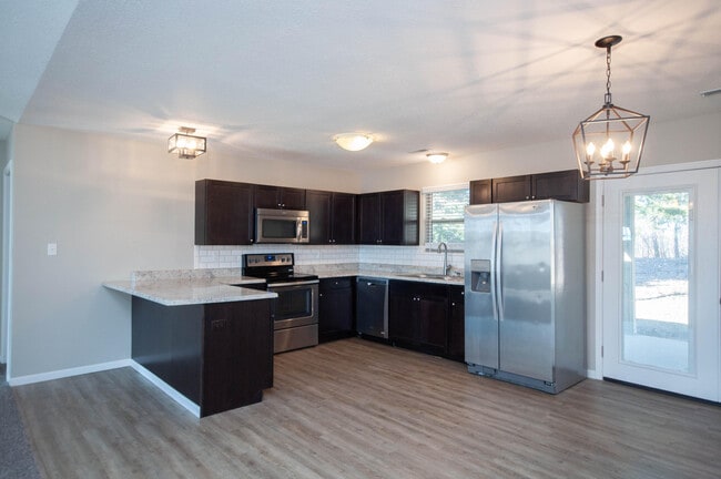 Building Photo - 1481 Daniel Boone Blvd