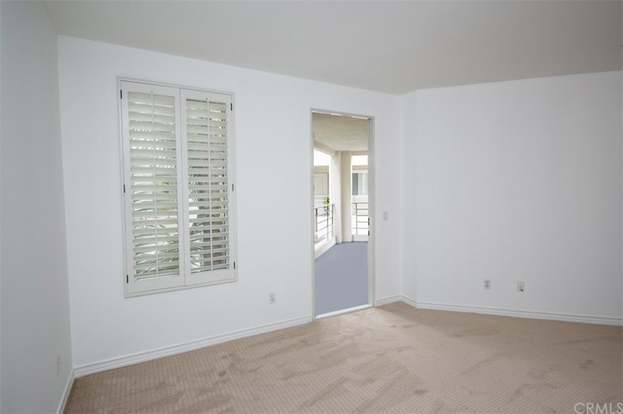 Building Photo - 2243 Martin-