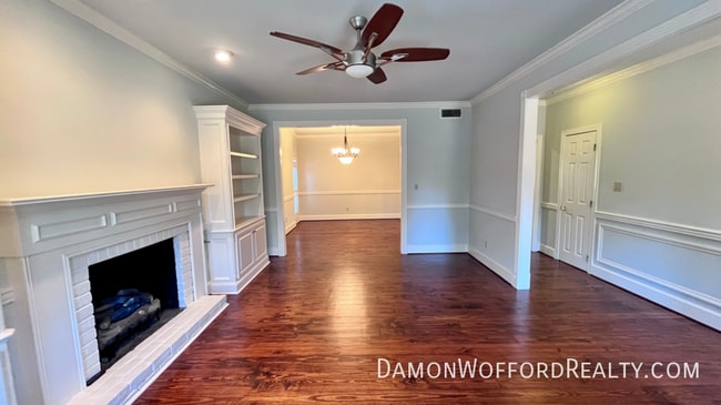 Building Photo - 1707 Pine St