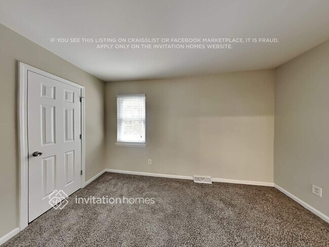 Building Photo - 9806 Leatherwood Ct