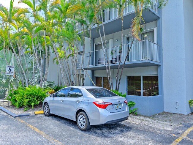 Building Photo - 7403 SW 82nd St