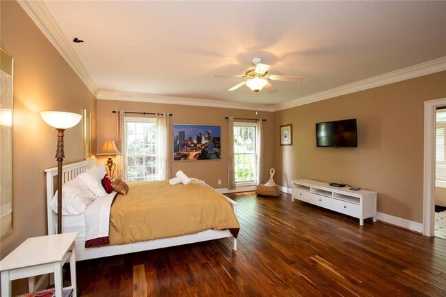 Building Photo - 2531 Old Salem Cir SE