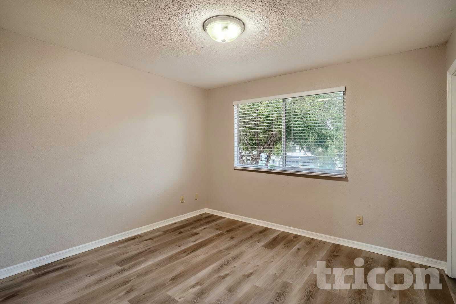 Building Photo - 14718 Seminole Trail