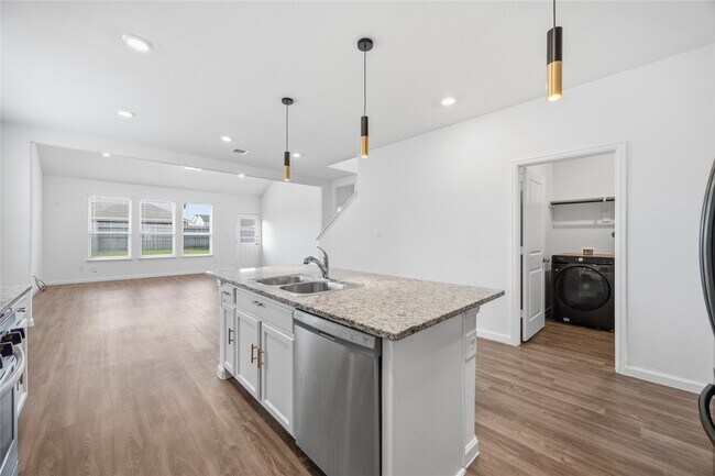 Building Photo - 32319 Melbrooke Dr