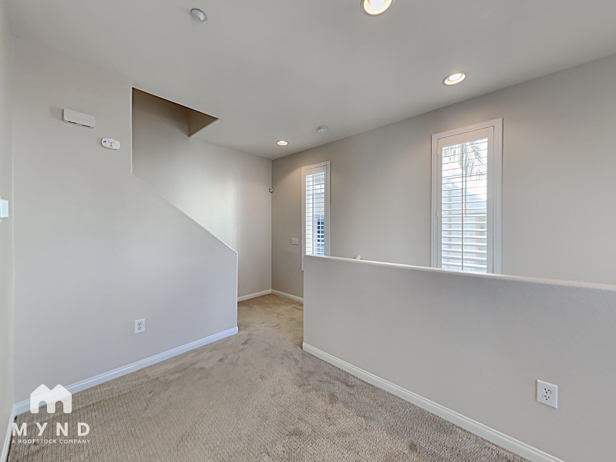 Building Photo - 815 Harbor Cliff Way