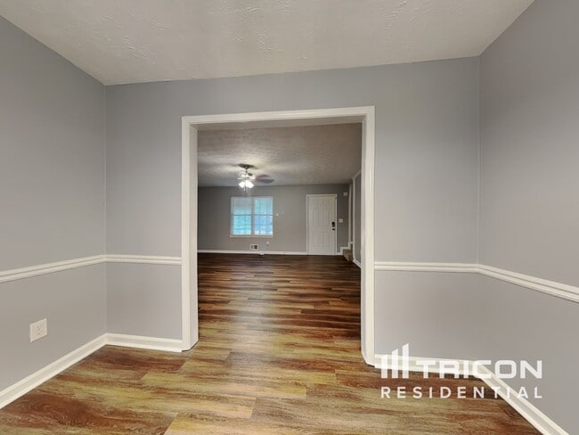 Building Photo - 3017 Ansley Manor Ct