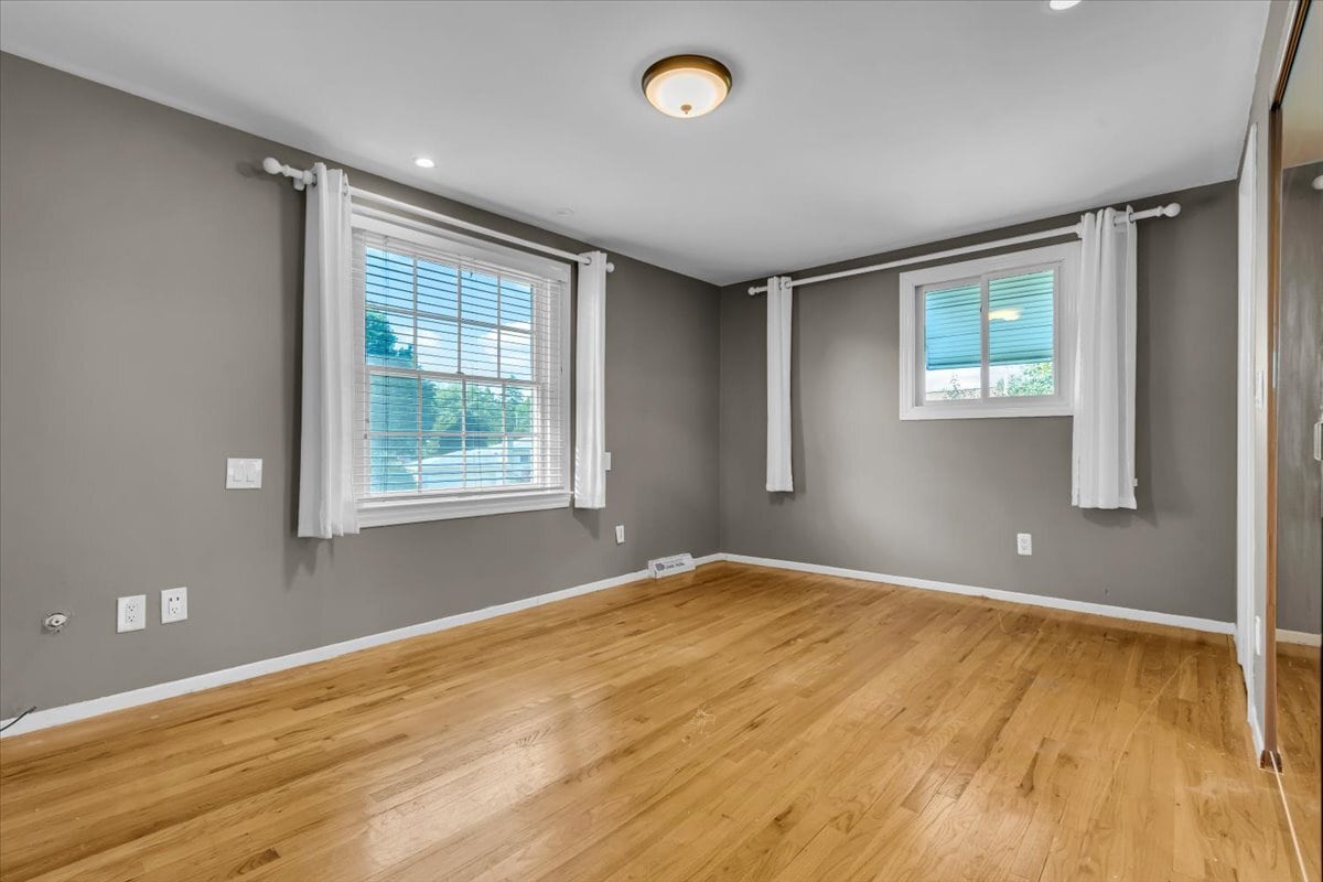 Building Photo - 4158 Cherrywood Dr
