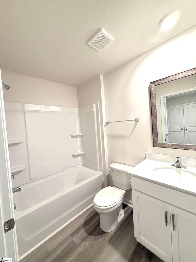 Building Photo - 803 Embark Cir