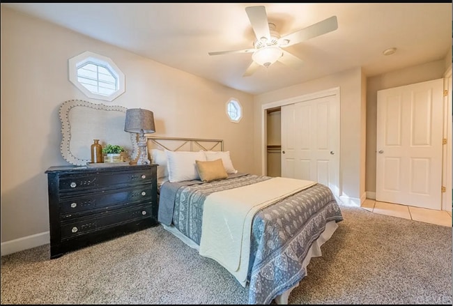 Building Photo - Great Home Close to All