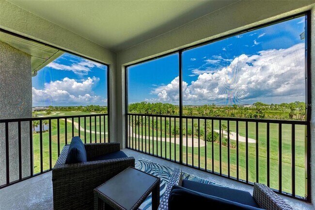 Building Photo - 12320 Wellen Golf St