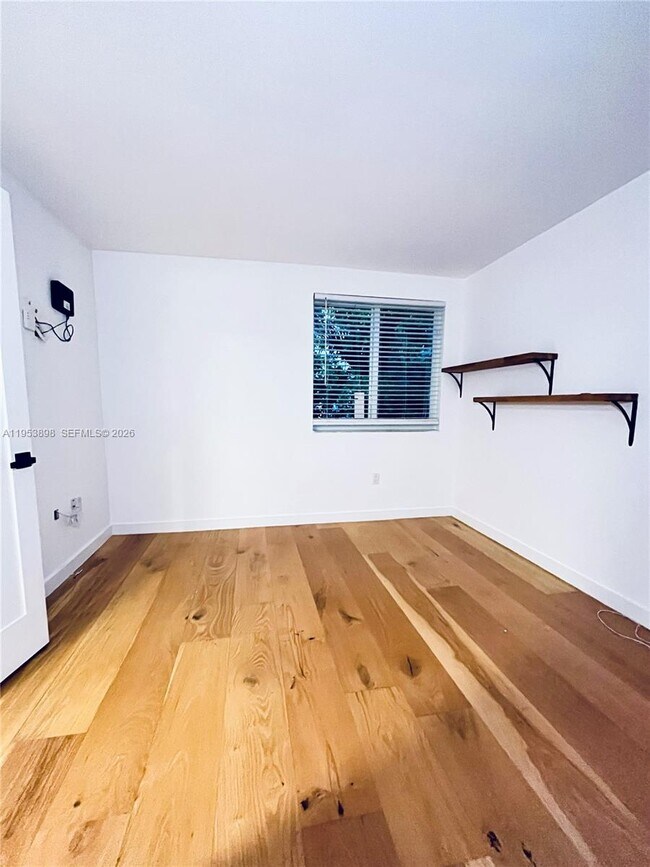 Building Photo - 6855 SW 45th Ln