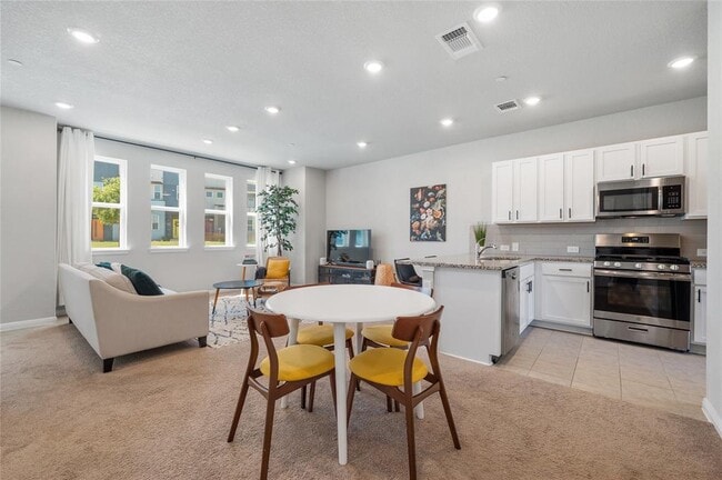 Building Photo - 9015 Cattle Baron Path