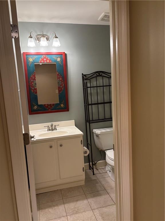 Building Photo - 1914 Powers Ferry Trce SE