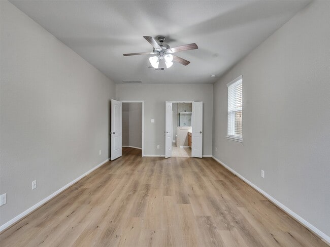 Building Photo - 10223 Sierra Grace Ln