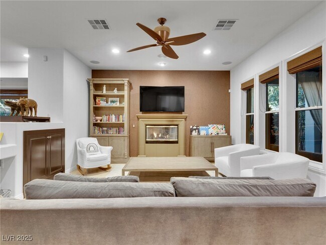 Building Photo - 12056 Royal Dolnoch Ct
