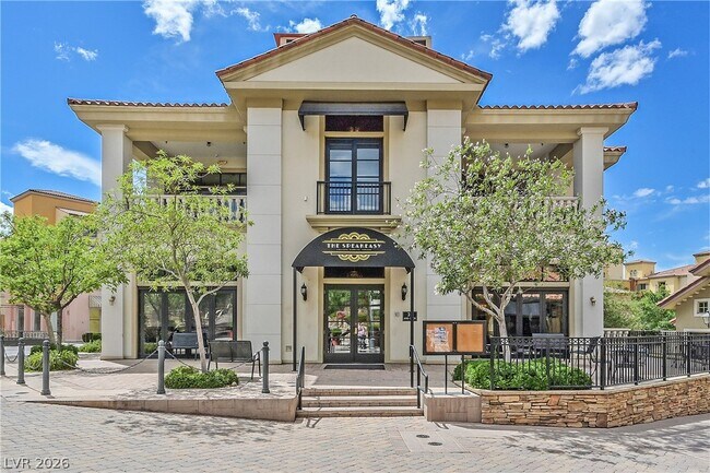Building Photo - 111 Ibiza Lk Dr