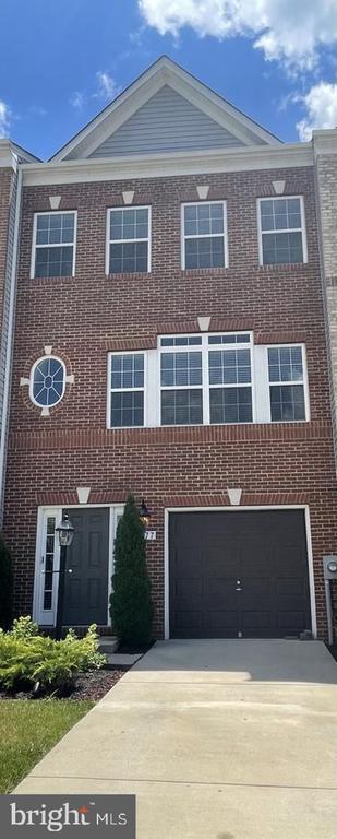 Building Photo - 11177 Southport Pl