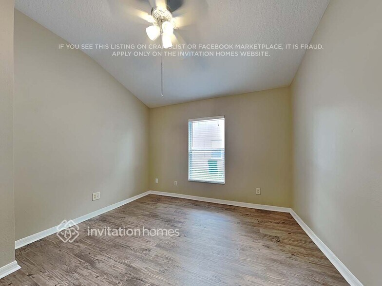 Building Photo - 6938 Gray Catbird Loop