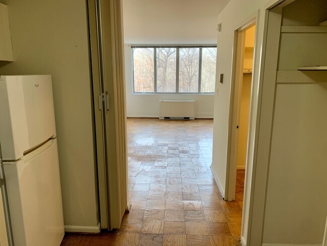 Building Photo - Short Term Rental-Special! Spectacular Stu...