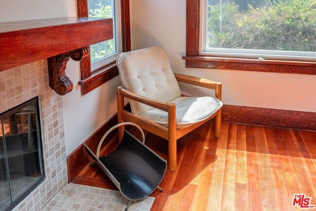 Building Photo - 4253 Fountain Ave