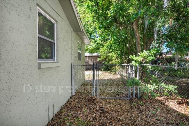 Building Photo - 5707 Quist Dr