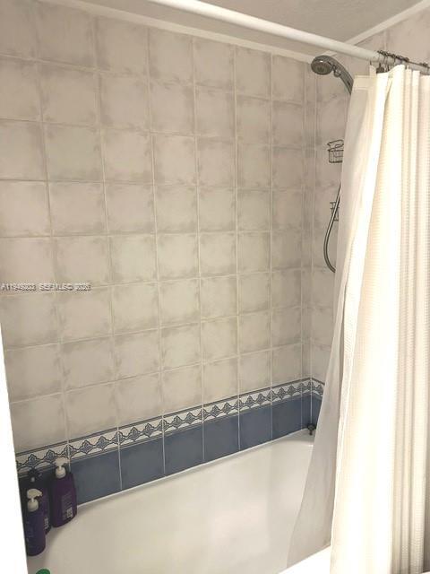 Building Photo - 3500 Coral Wy