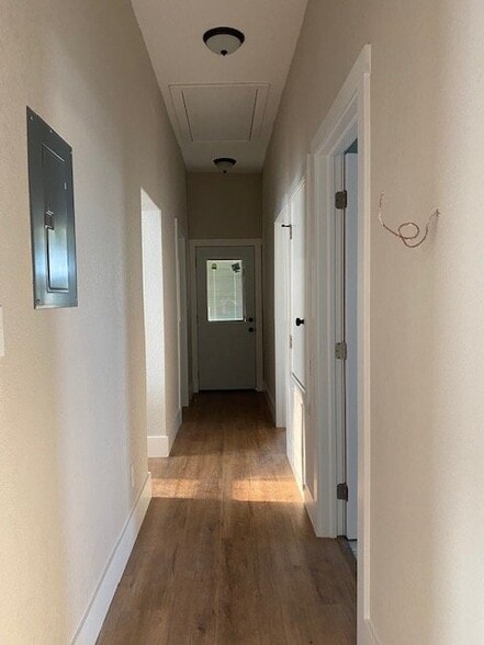 Building Photo - 439 Dunning Ave