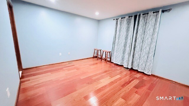 Building Photo - 16 Arthur Dr