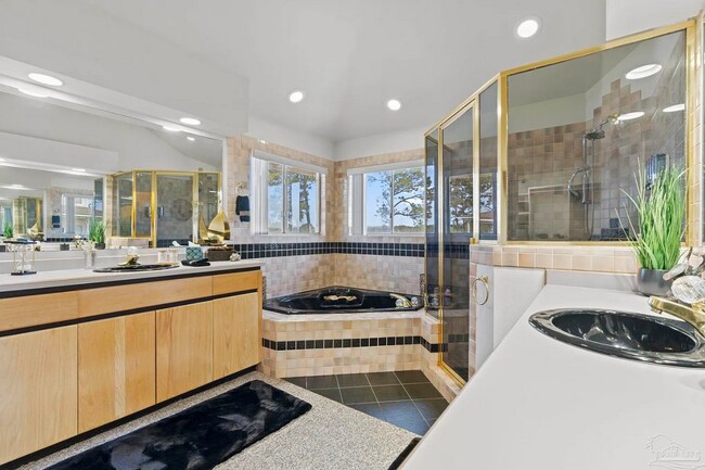 Building Photo - Custom-Built Waterfront Home