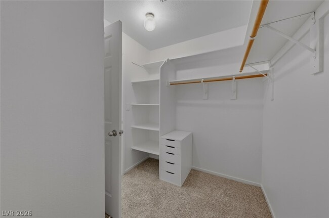 Building Photo - 833 Glitter Glen Ct