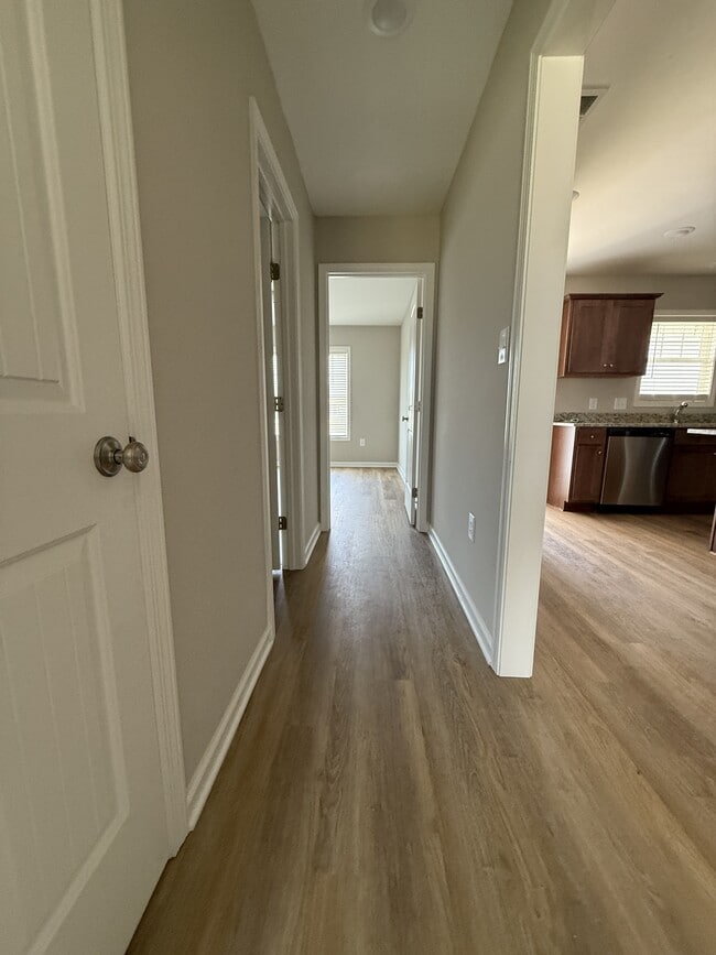 Building Photo - 101 Berkshire Cir
