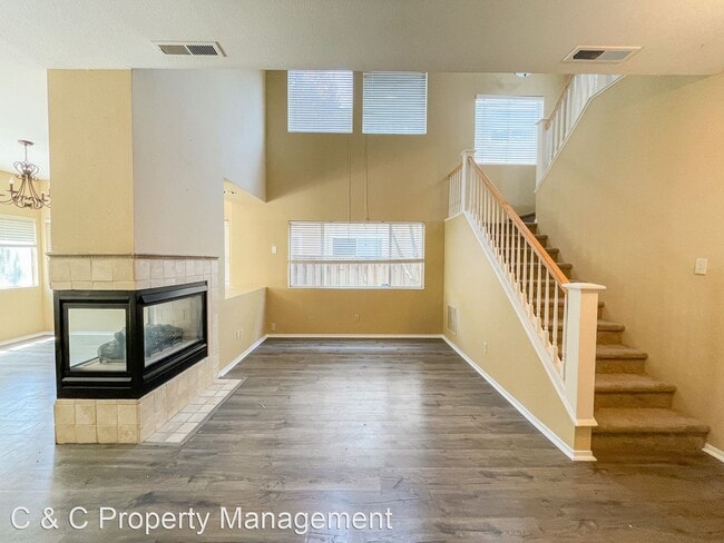 Building Photo - 3 br, 2.5 bath House - 18038 Stonehaven Drive