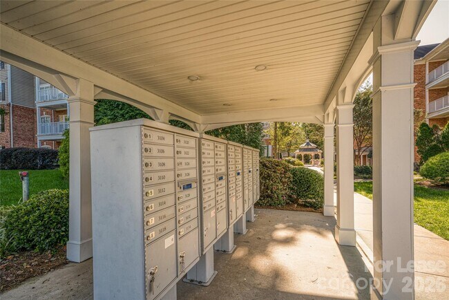 Building Photo - 3246 Margellina Drive