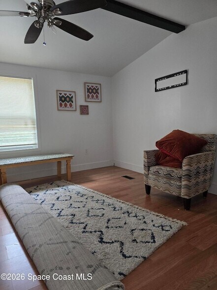 Building Photo - 6863 Columbine Dr