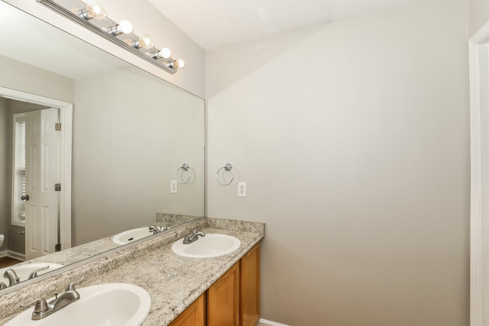 Building Photo - 416 Heathcliff Ct