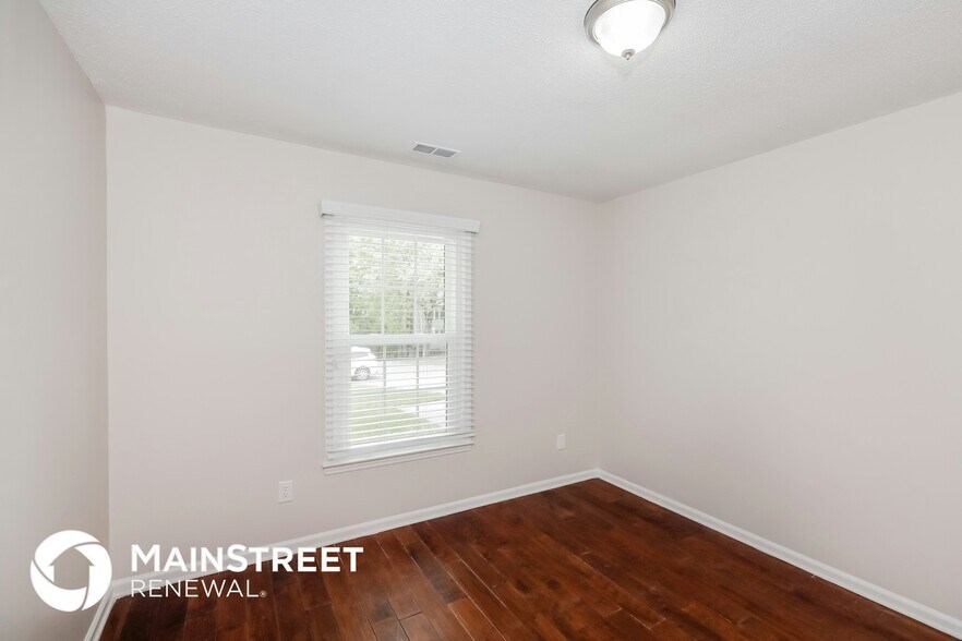 Building Photo - 8912 Rittenhouse Cir