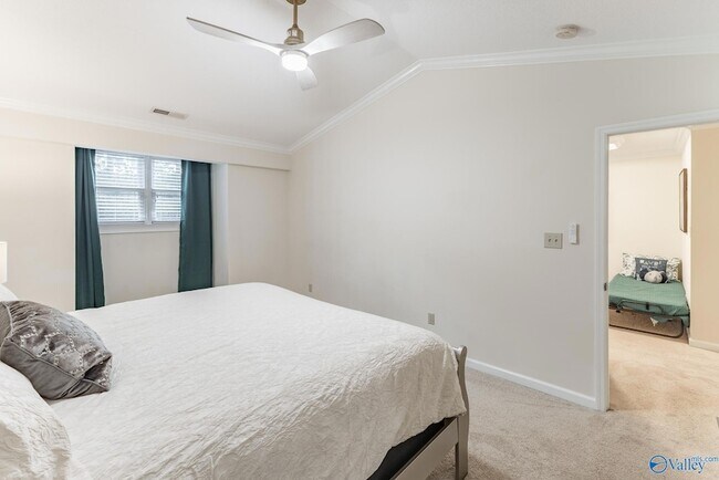 Building Photo - 10028 Meredith Ln SE