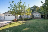 Building Photo - 28 Ranchview Rd