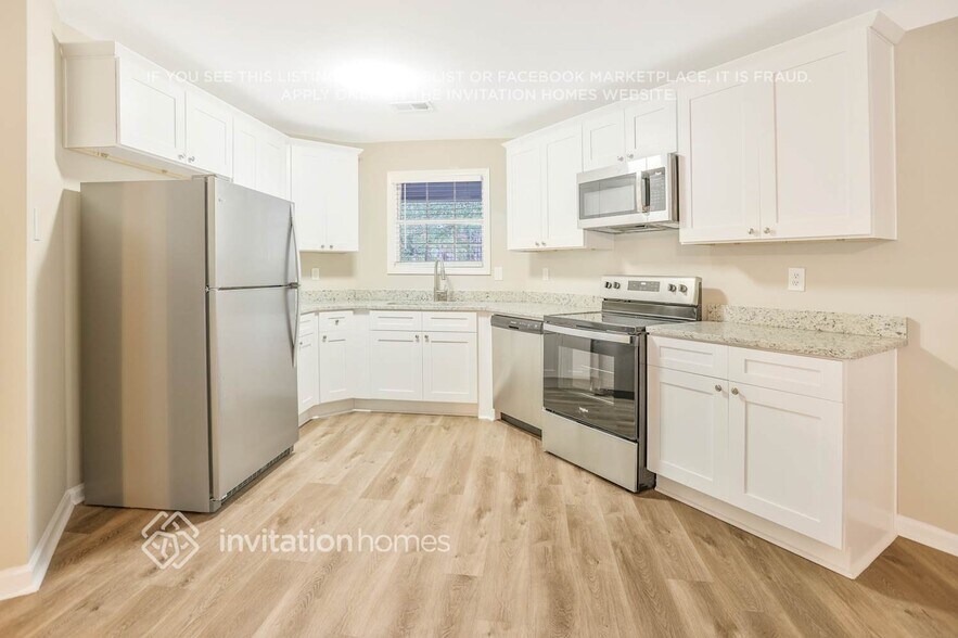 Building Photo - 35 Brookside Cir