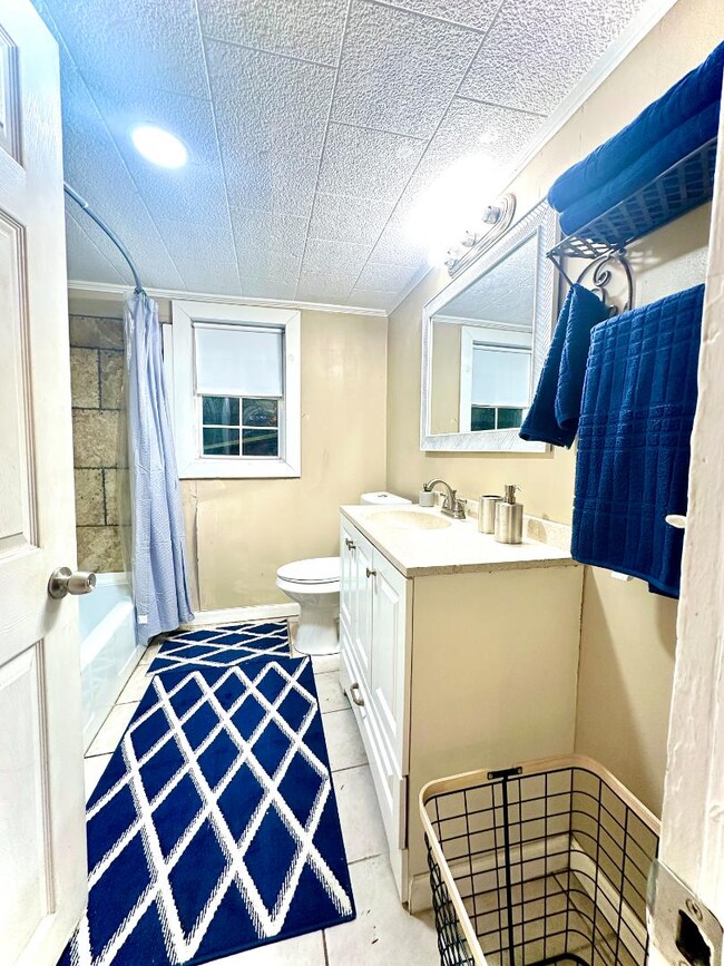 Building Photo - 3760 Addis Ln