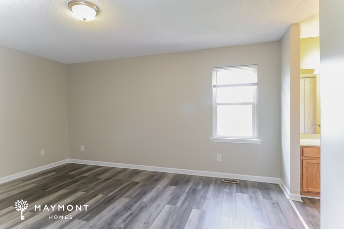 Building Photo - 118 Farmview Ln