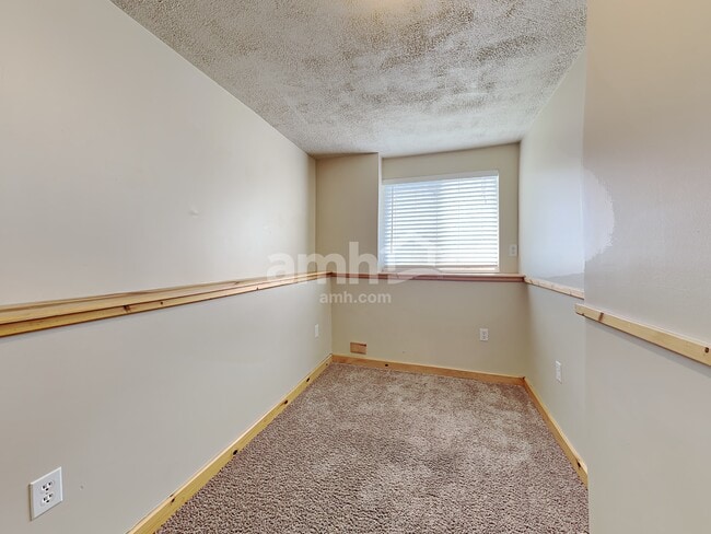 Building Photo - 3795 W 850 S