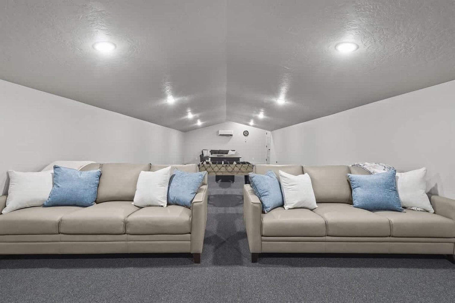 Building Photo - 303 CM Rdg Ln