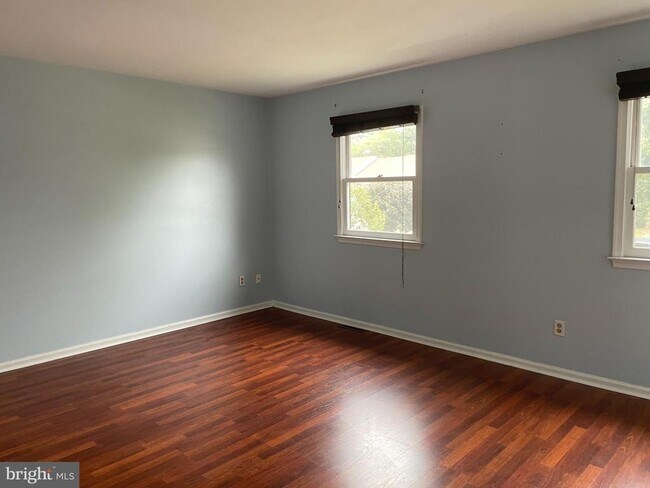 Building Photo - 154 Trotters Lea Ln