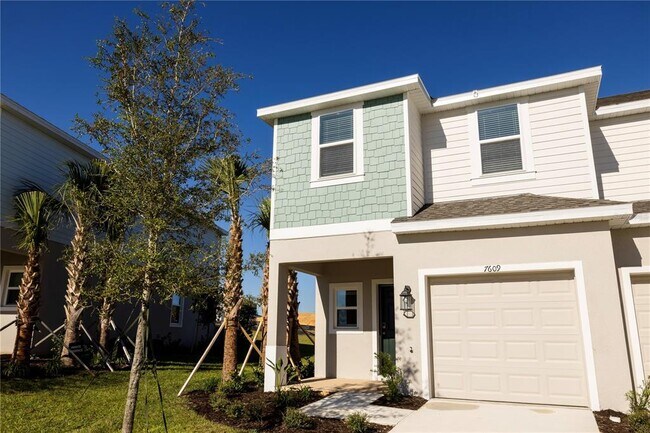 Building Photo - 7609 WATERSCAPE Dr